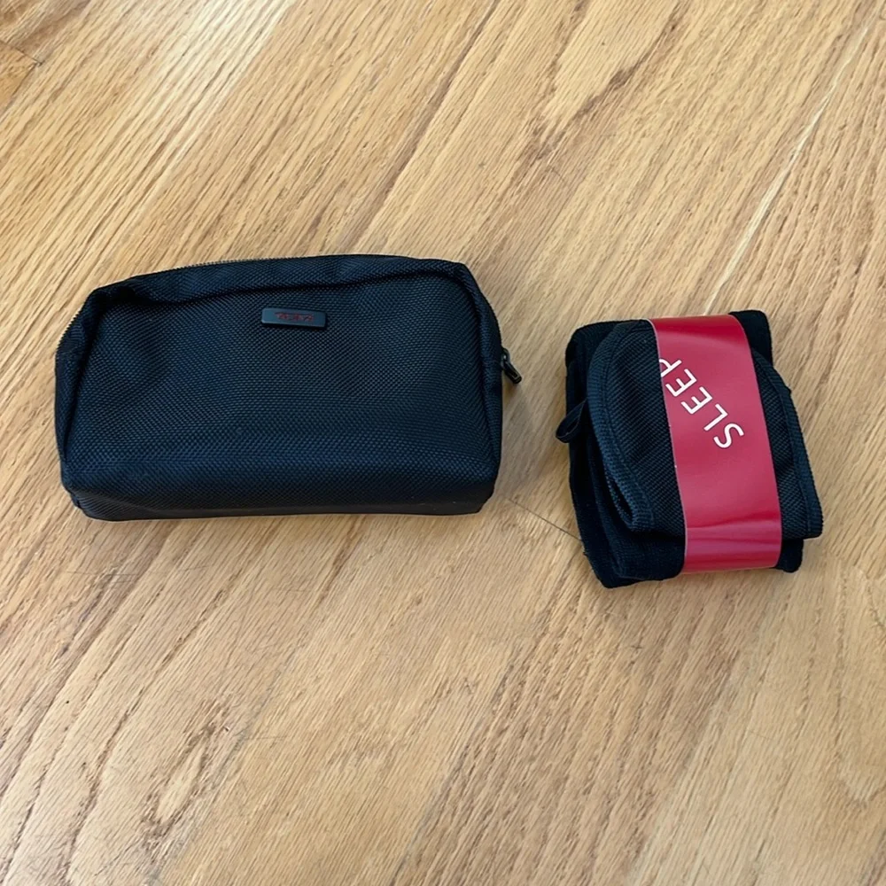 Tumi for Delta small black bag with sleep mask and socks